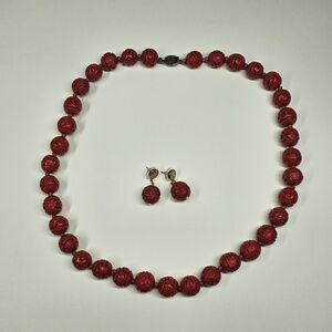 Chinese Cinnabar Red Hand Carved Beaded 24" Necklace & Earrings Vintage
